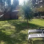 Nyaraló Maison Au Calme Avec Jardin Et Piscine Raphael Saint-Raphaël