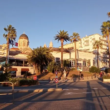 Maison Au Calme Avec Jardin Et Piscine Raphael * Saint-Raphaël