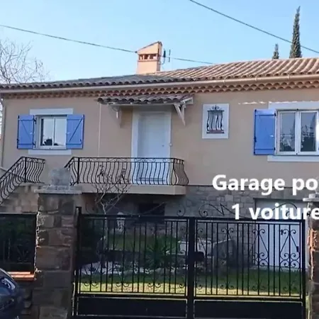 Сasa de vacaciones Maison Au Calme Avec Jardin Et Piscine Raphael *